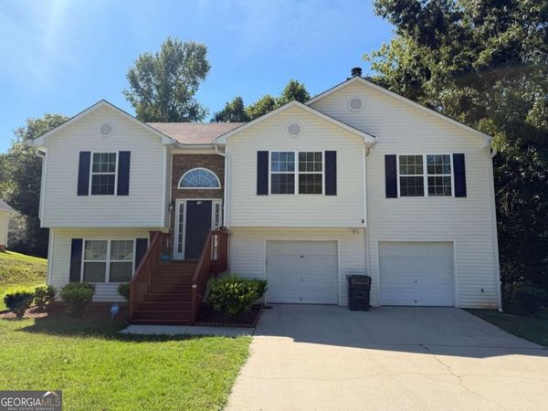 35 Pembroke Place, Covington, GA 30016