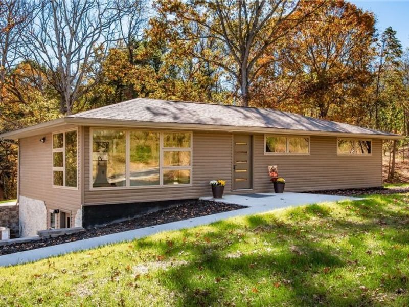 7700 West Pike, Zanesville, OH 43701 Photo 1