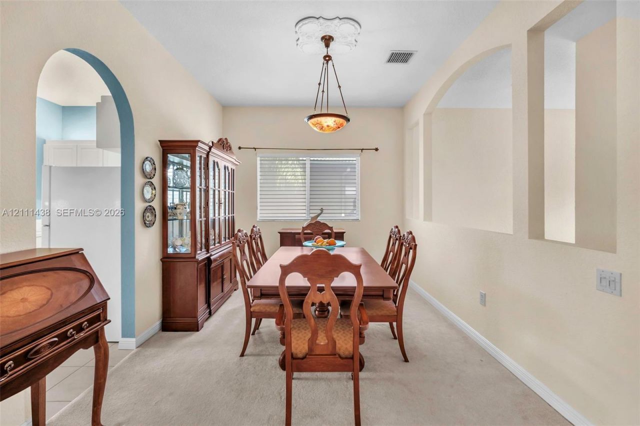 7921 E Exeter Blvd E , Unit 202, Tamarac, FL 33321 Photo