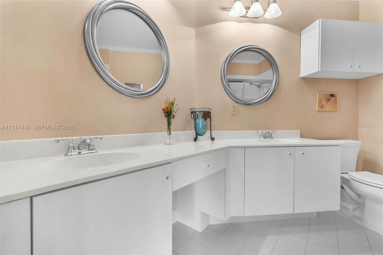 7921 E Exeter Blvd E , Unit 202, Tamarac, FL 33321 Photo