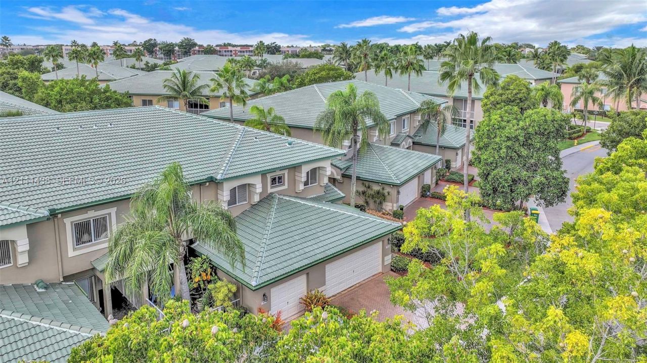 7921 E Exeter Blvd E , Unit 202, Tamarac, FL 33321 Photo