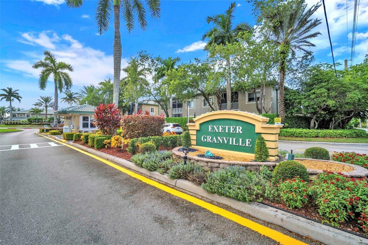 7921 E Exeter Blvd E , Unit 202, Tamarac, FL 33321 Photo