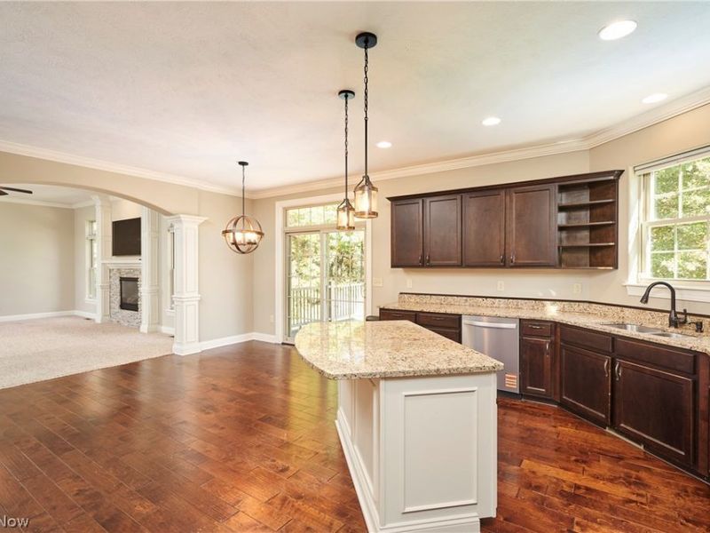 653 Archwood Road, Wadsworth, OH 44281 Photo 6