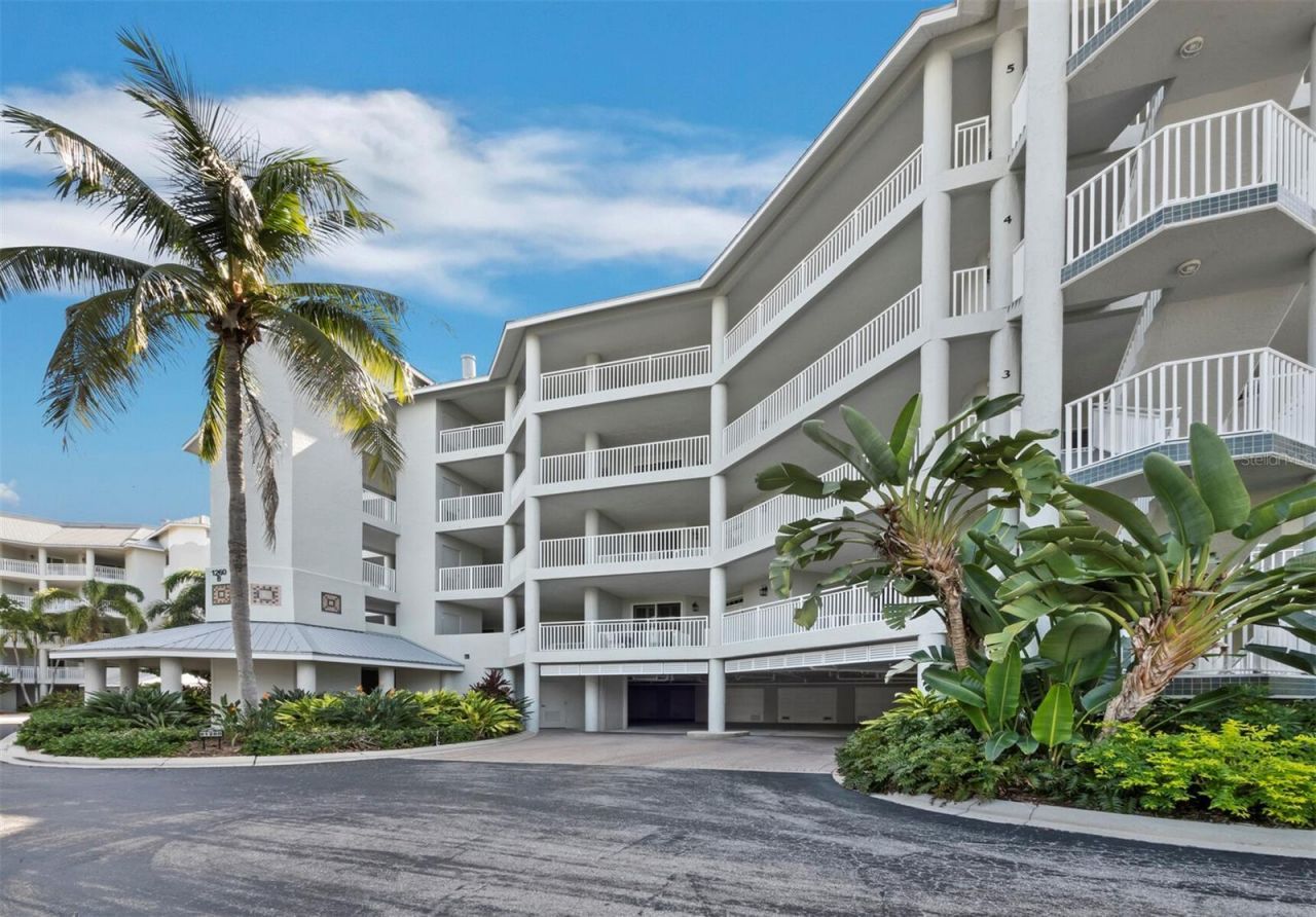 1260 Dolphin Bay Way, Unit 301, Sarasota, FL 34242 Photo