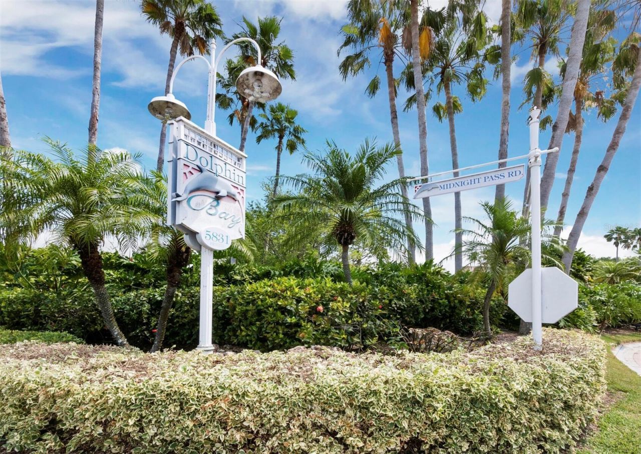 1260 Dolphin Bay Way, Unit 301, Sarasota, FL 34242 Photo