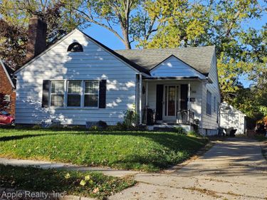 156 Erie Road, Pontiac, Mi 48341