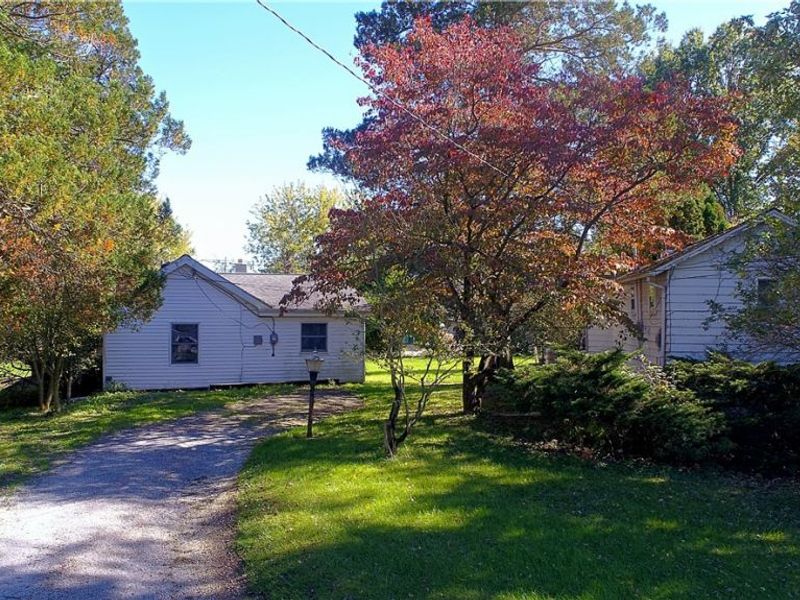 133 Pine Street, Creston, OH 44217 Photo 2