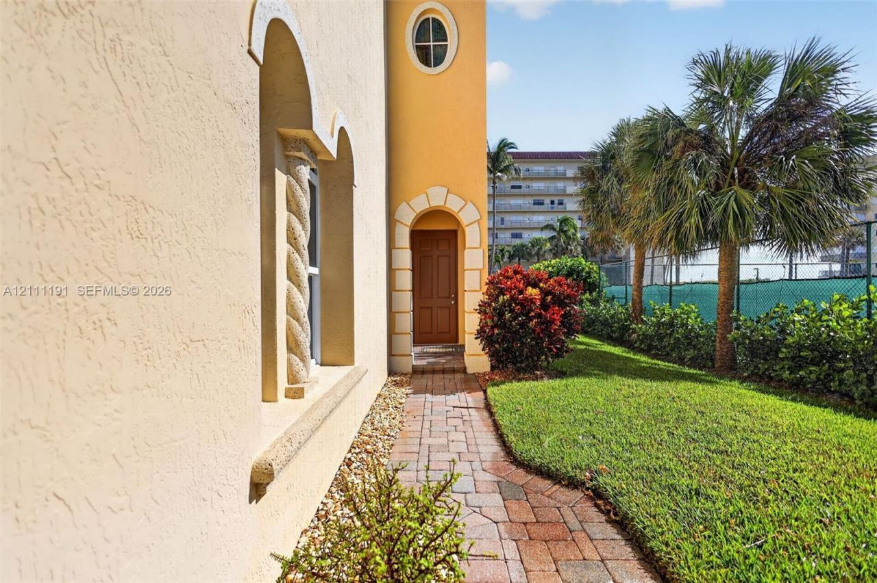 106 Ocean Bay Dr , Jensen Beach, FL 34957 Photo