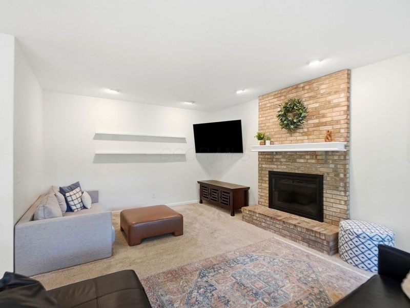 4784 Brittonhurst Drive, Hilliard, OH 43026 Photo 6