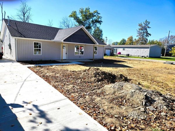 2605 Bethel Maple Road, Bethel, OH 45106