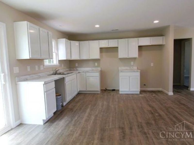 2605 Bethel Maple Road, Bethel, OH 45106 Photo 6
