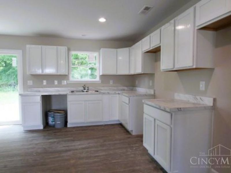 2605 Bethel Maple Road, Bethel, OH 45106 Photo 7