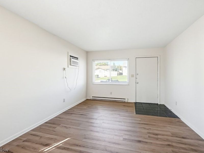 672-674 Bettes Avenue, Akron, OH 44310 Photo 7