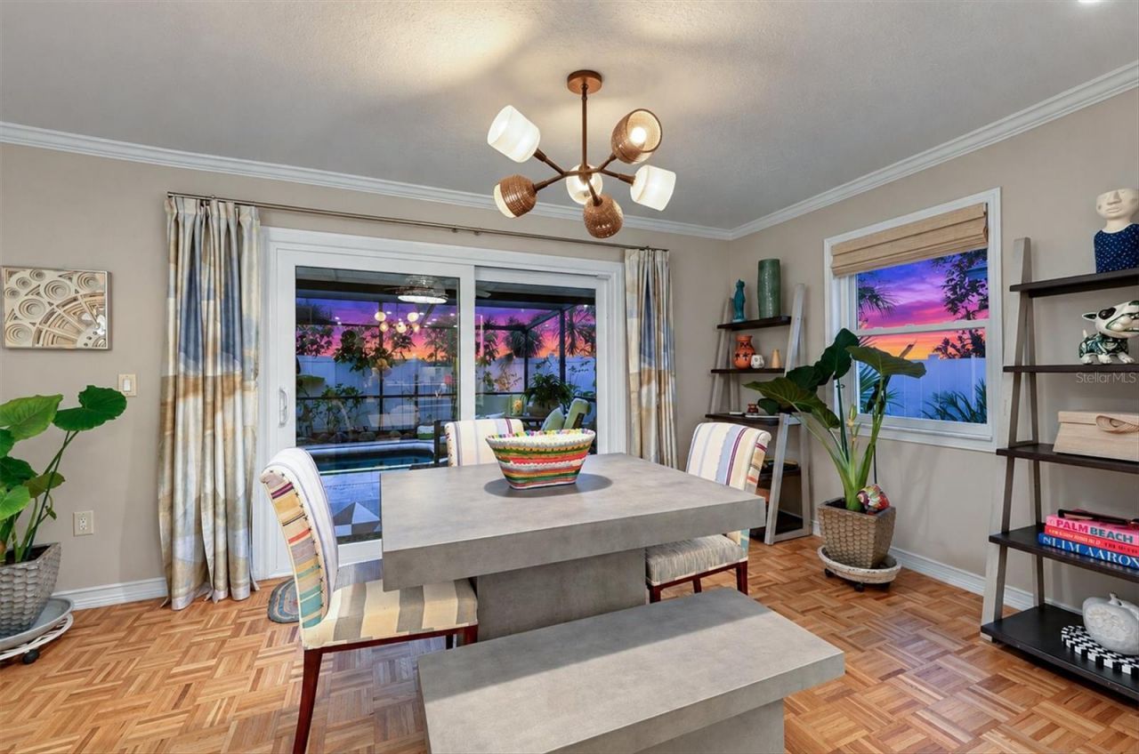 2557 Temple Street, Sarasota, FL 34239 Photo