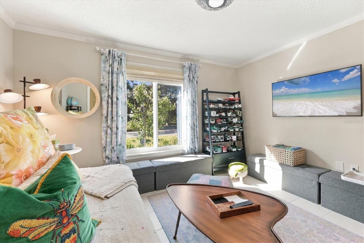 2557 Temple Street, Sarasota, FL 34239 Photo
