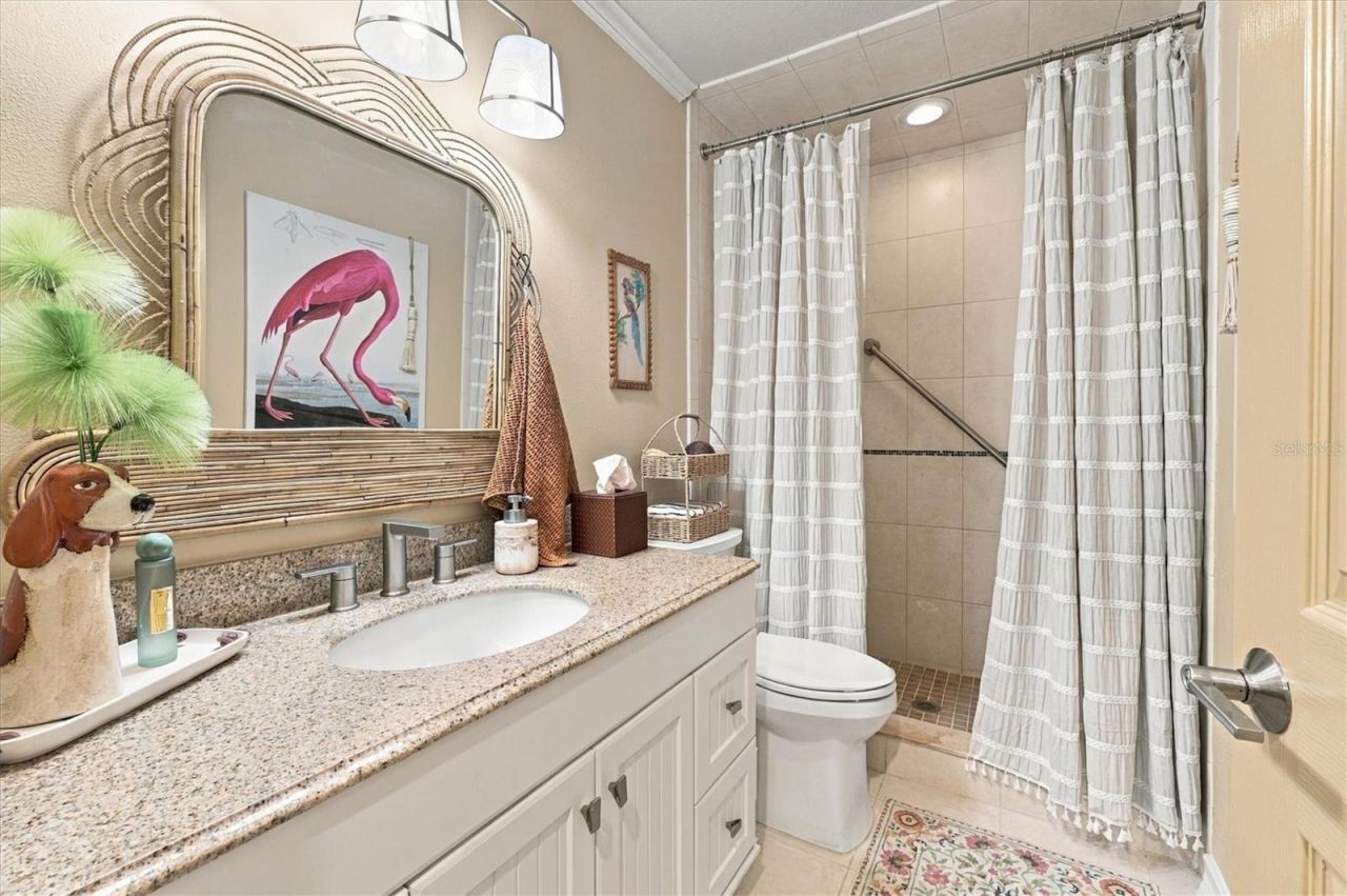 2557 Temple Street, Sarasota, FL 34239 Photo