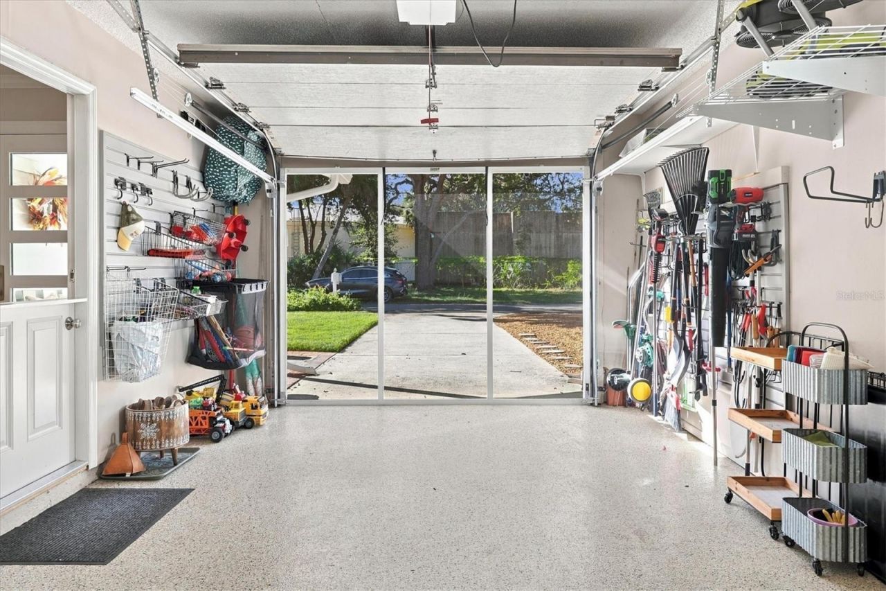 2557 Temple Street, Sarasota, FL 34239 Photo