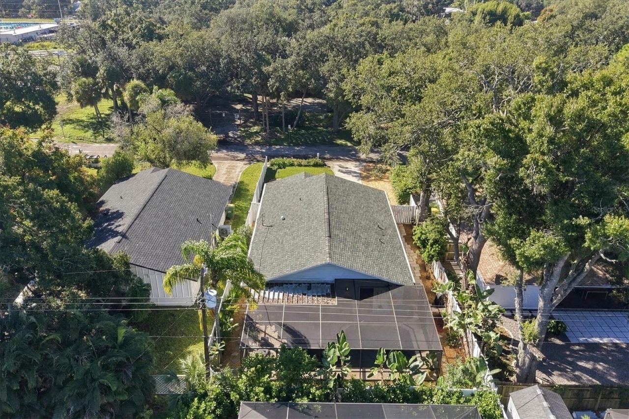 2557 Temple Street, Sarasota, FL 34239 Photo
