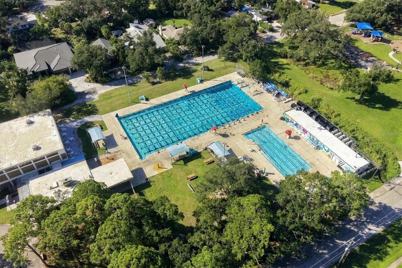 2557 Temple Street, Sarasota, FL 34239 Photo