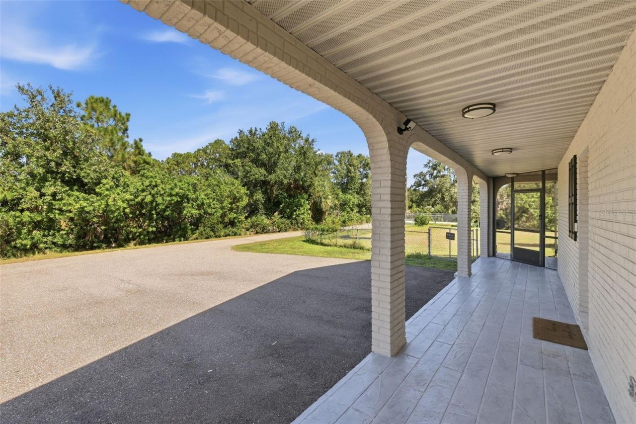 11711 Messler Road, Gibsonton, FL 33534 Photo