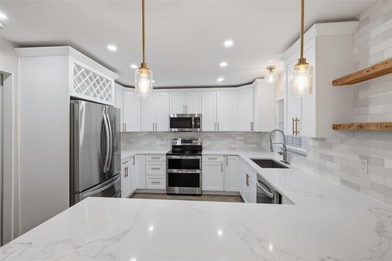 11711 Messler Road, Gibsonton, FL 33534 Photo