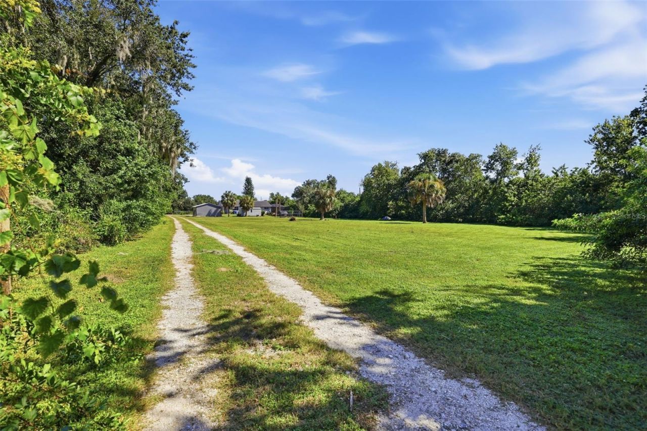 11711 Messler Road, Gibsonton, FL 33534 Photo