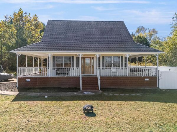 611 Old Agnew Rd , Pulaski, TN 38478
