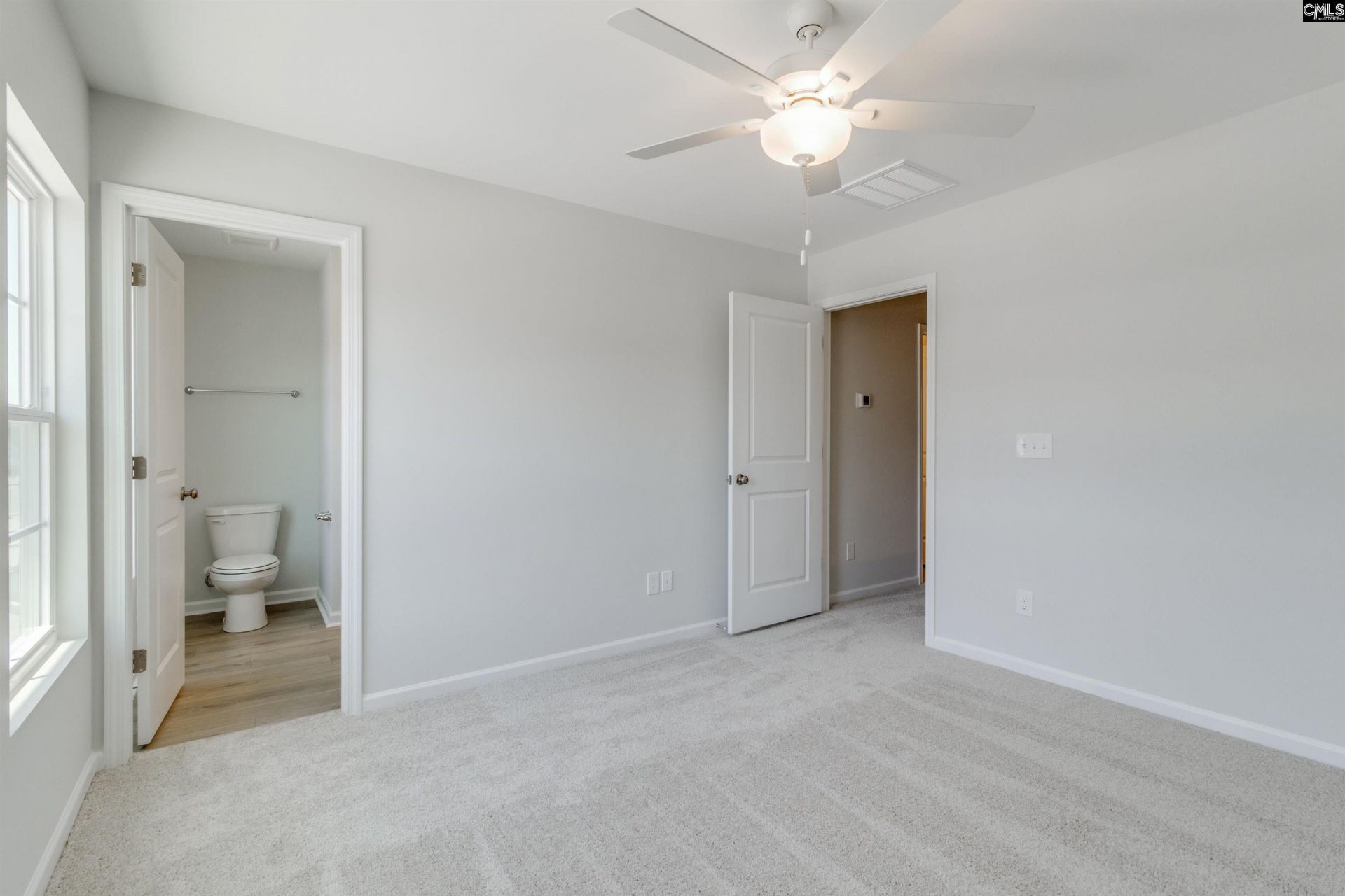 3061 Harborview Drive  Photo 17