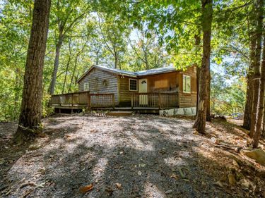 357 BUZZARD VIEW PL, SHENANDOAH, VA 22849