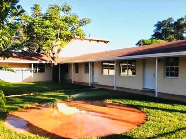 1800 Miami Rd , Unit 2, Fort Lauderdale, FL 33316