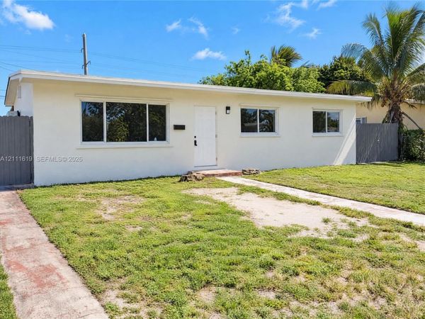 18105 NW 7th Ct , Miami Gardens, FL 33169