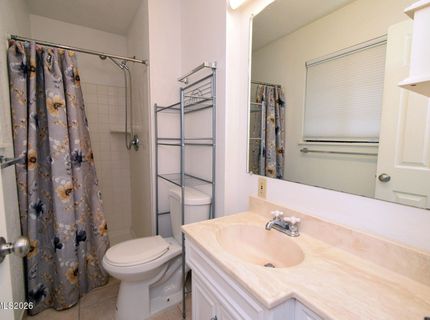 8700 Aquifer Way, Reno, NV 89506 Photo