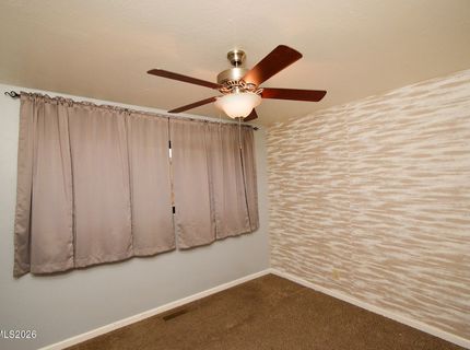 8700 Aquifer Way, Reno, NV 89506 Photo