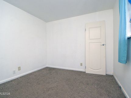 8700 Aquifer Way, Reno, NV 89506 Photo
