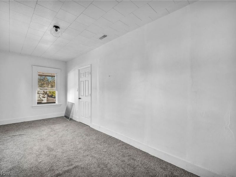 1068 E 68th Street, Cleveland, OH 44103 Photo 20