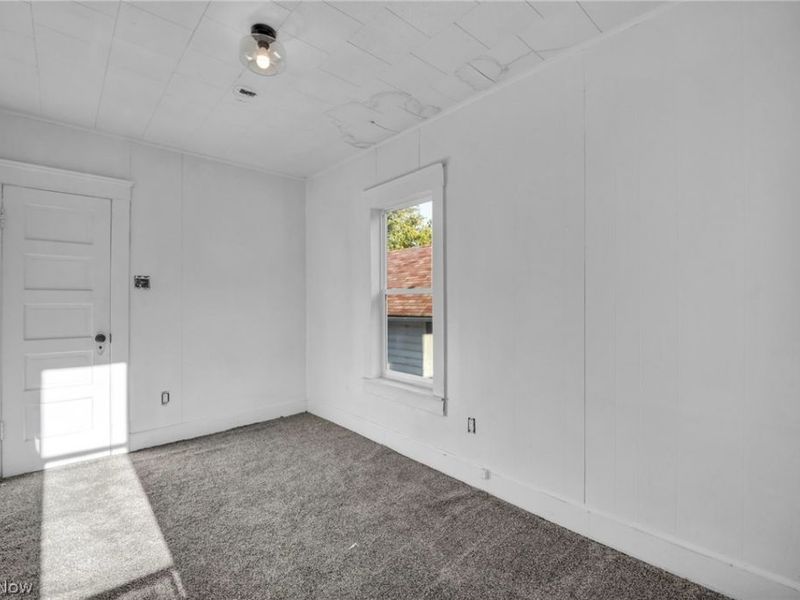 1068 E 68th Street, Cleveland, OH 44103 Photo 25