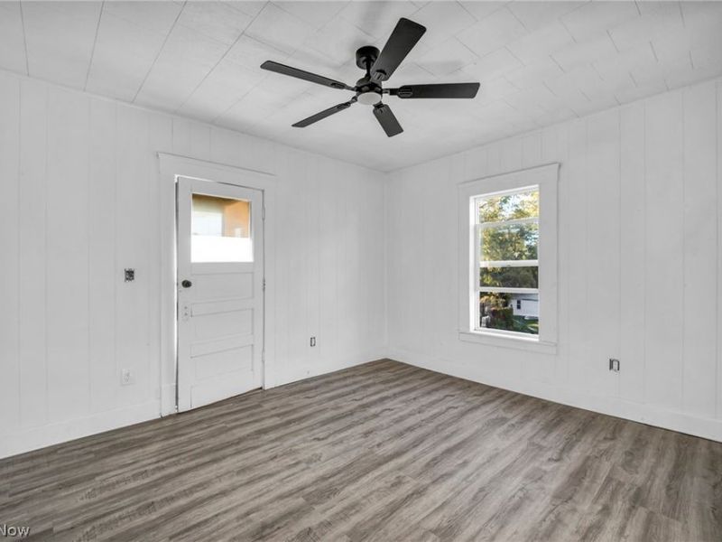 1068 E 68th Street, Cleveland, OH 44103 Photo 26