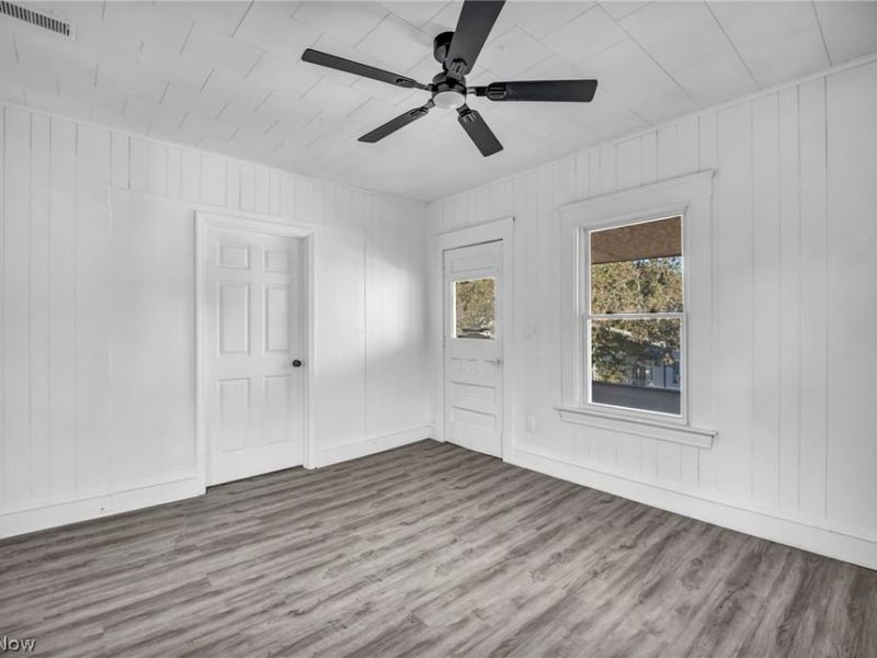 1068 E 68th Street, Cleveland, OH 44103 Photo 6