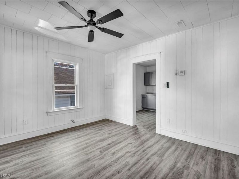 1068 E 68th Street, Cleveland, OH 44103 Photo 8
