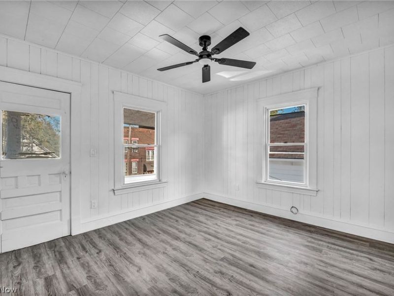 1068 E 68th Street, Cleveland, OH 44103 Photo 9
