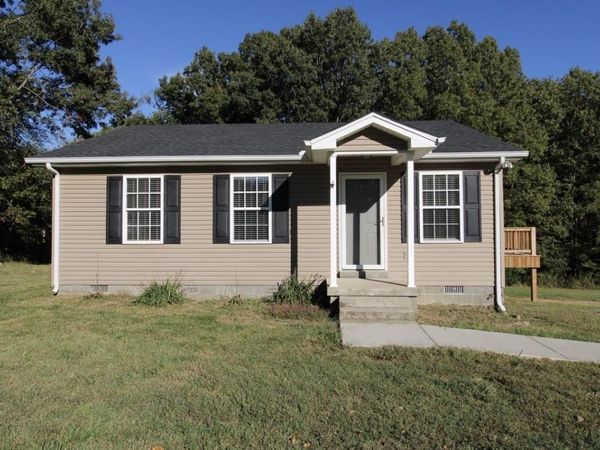 136 Ray Hooten Road , Scottsville, KY 42164