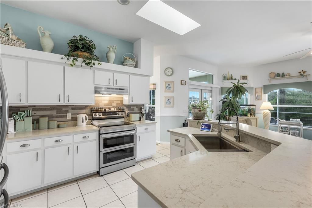 305 SE 31st St, Cape Coral, FL 33904 Photo