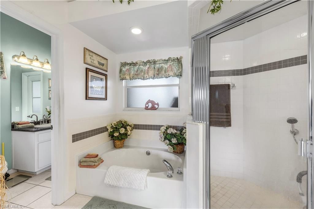 305 SE 31st St, Cape Coral, FL 33904 Photo