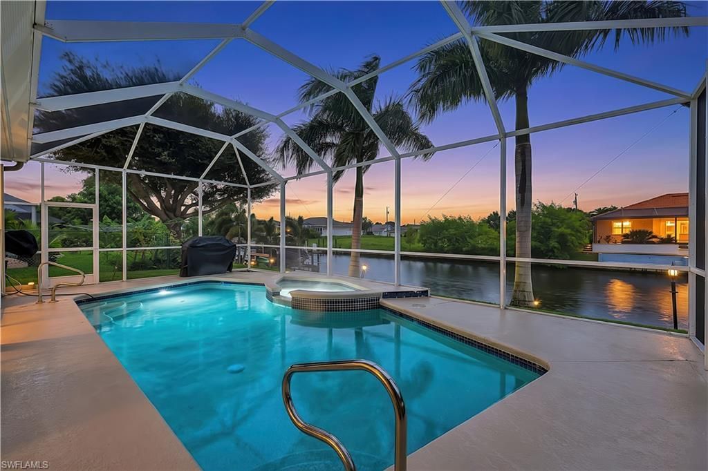 305 SE 31st St, Cape Coral, FL 33904 Photo