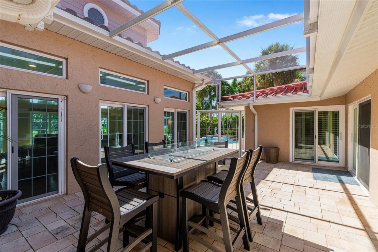 5376 Shadow Lawn Drive, Sarasota, FL 34242 Photo