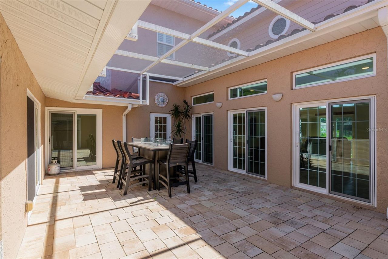 5376 Shadow Lawn Drive, Sarasota, FL 34242 Photo