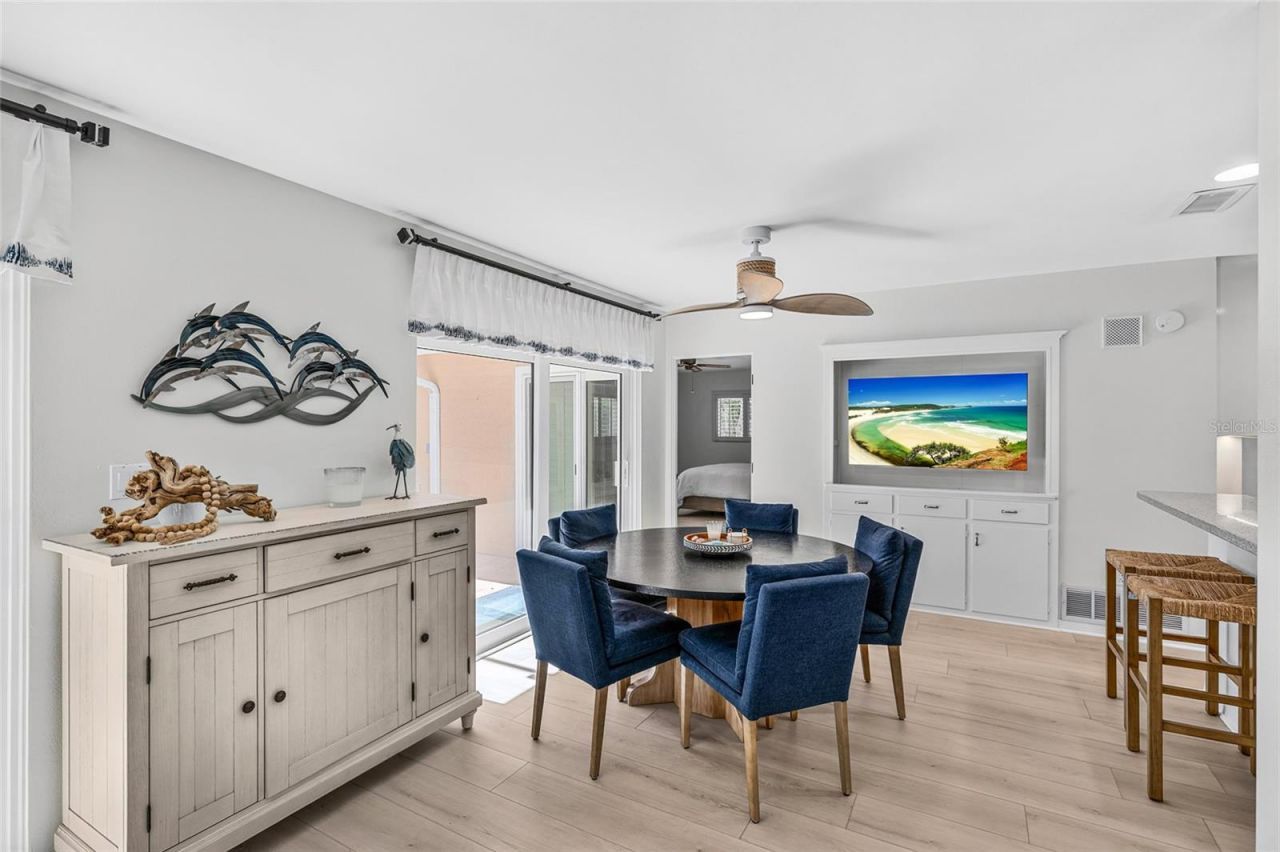 5376 Shadow Lawn Drive, Sarasota, FL 34242 Photo
