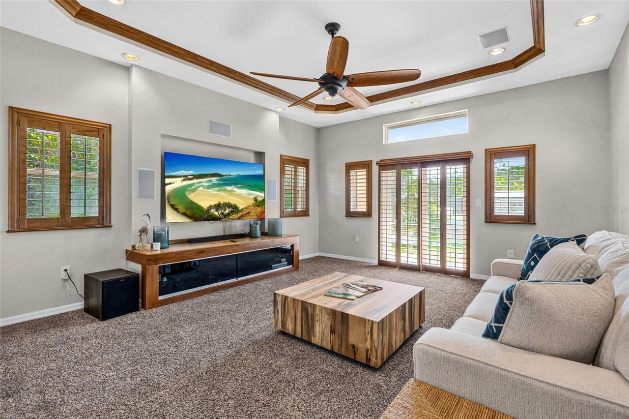 5376 Shadow Lawn Drive, Sarasota, FL 34242 Photo