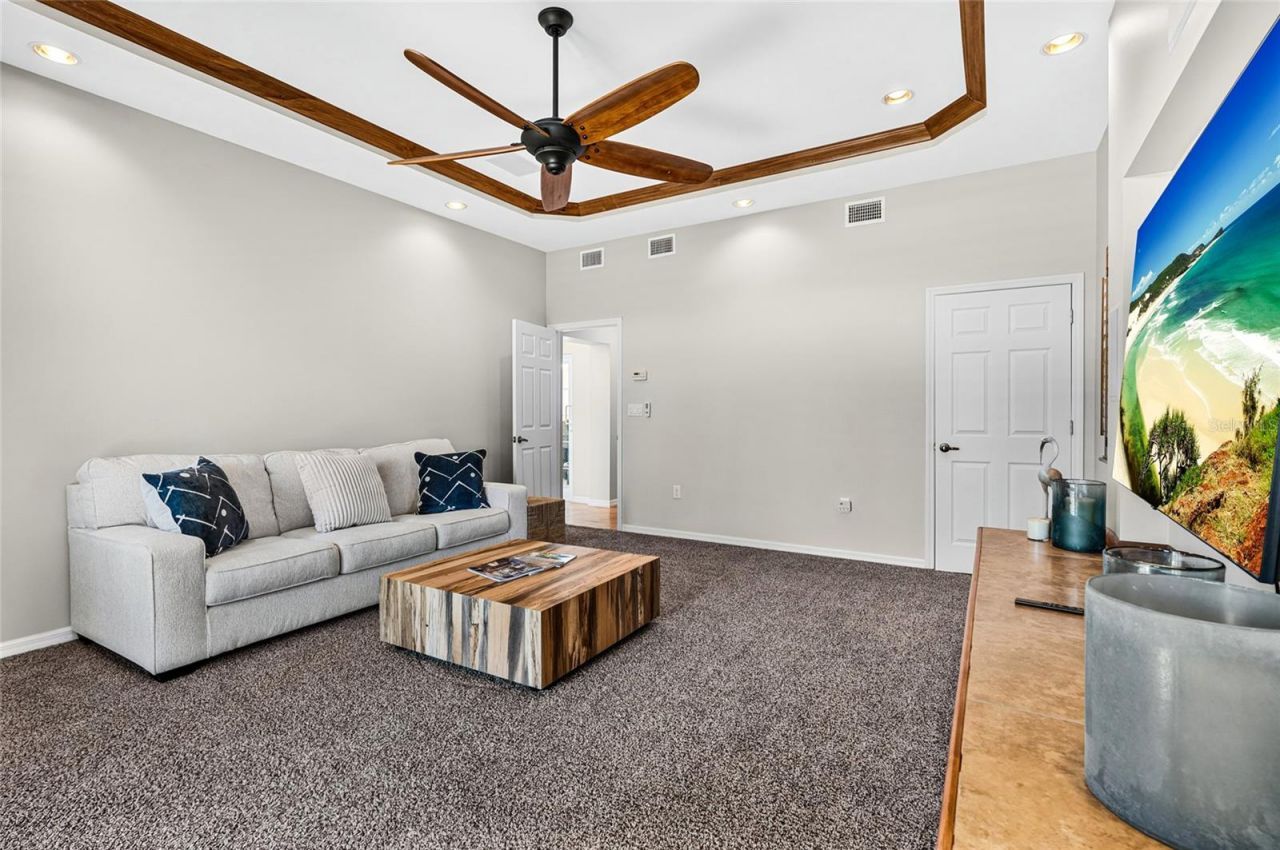 5376 Shadow Lawn Drive, Sarasota, FL 34242 Photo