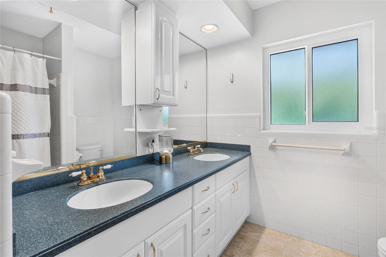 5376 Shadow Lawn Drive, Sarasota, FL 34242 Photo